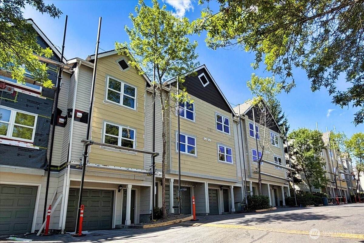 3116 164th Street - Photo 1