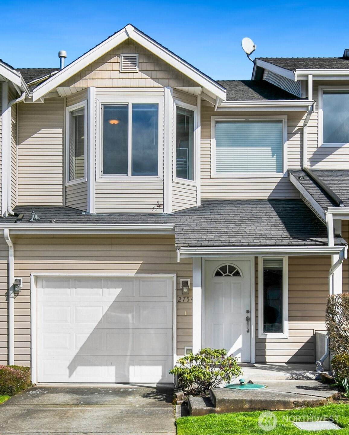 2754 Comet Street - Photo 1