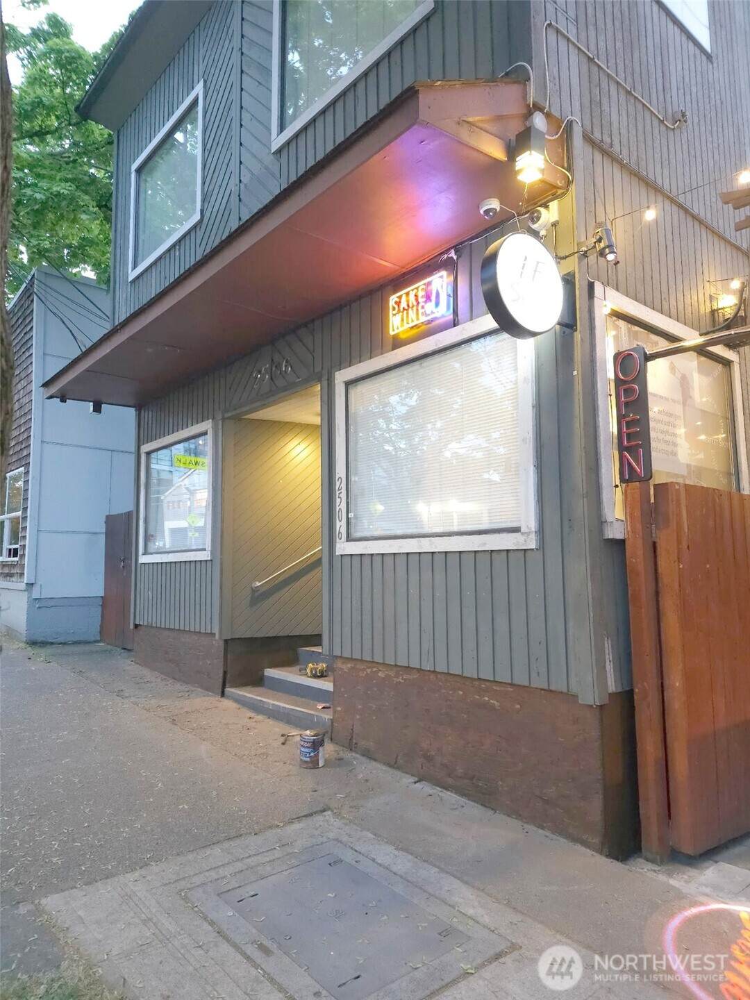 2506 Jackson Street - Photo 1