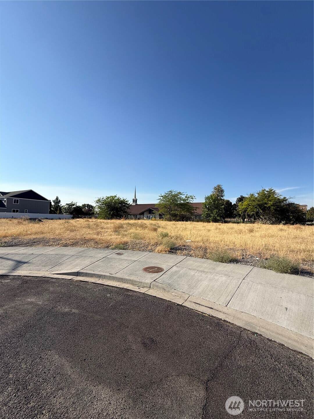 910 Ted Yao Way - Photo 1