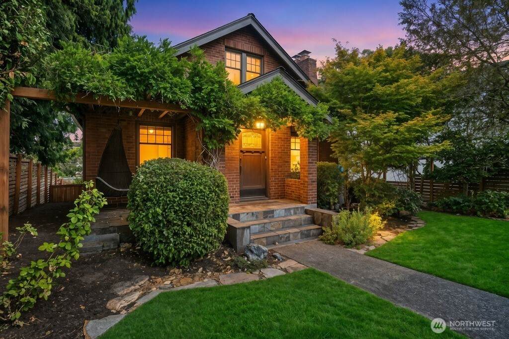 3228 35th Avenue - Photo 1