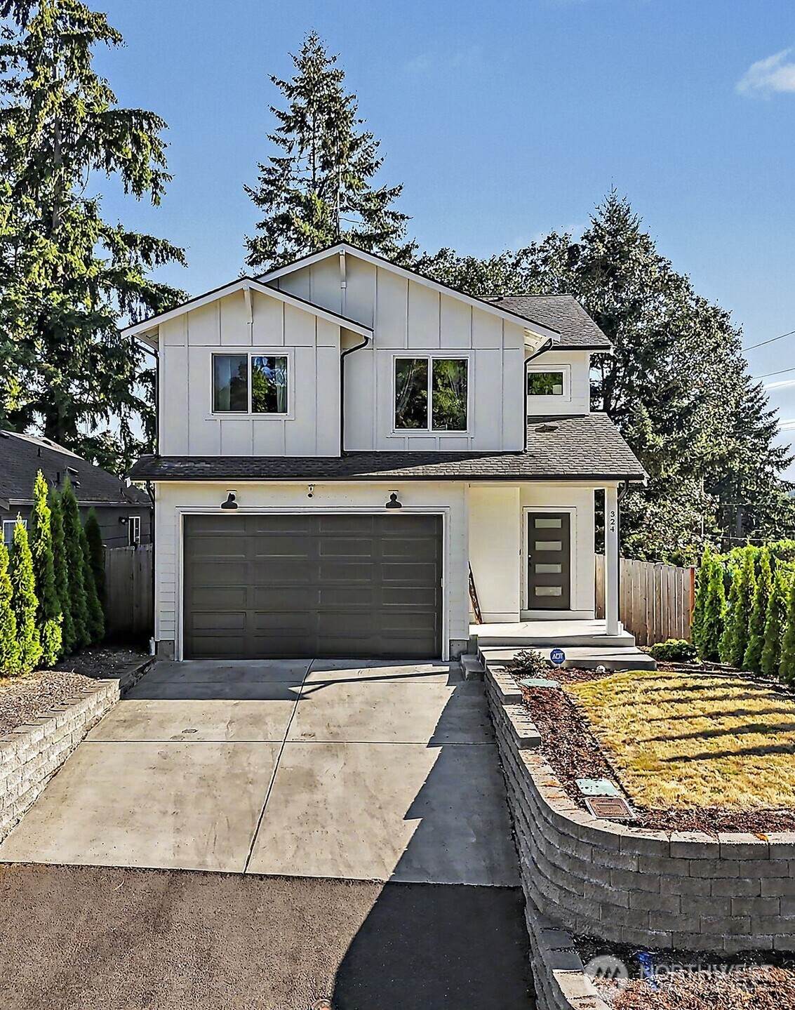 324 123rd Street - Photo 1
