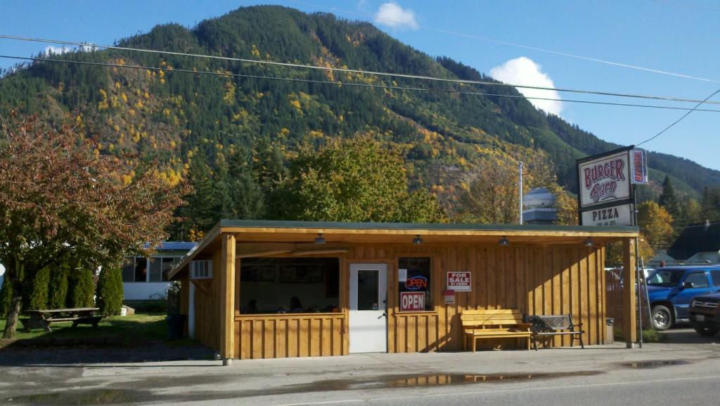 1020 Emens - Photo 1