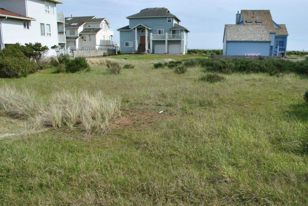 1461 Ocean Crest Ave - Photo 1