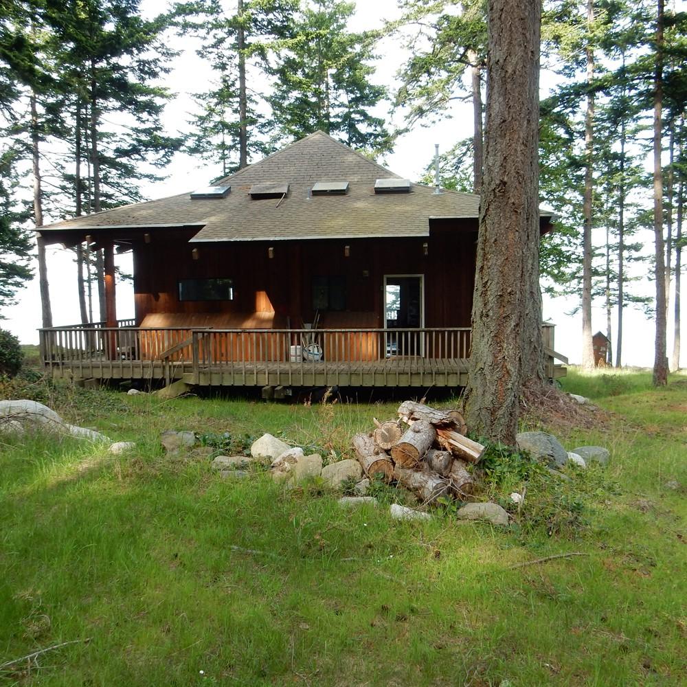 707 Marine Lane - Photo 1