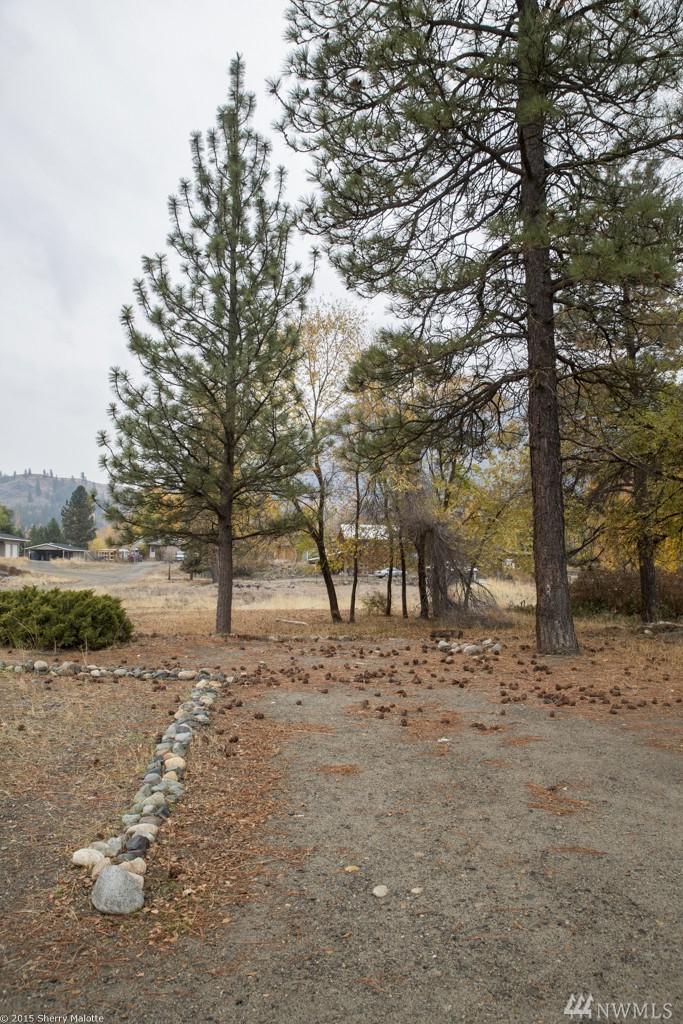 1327 Riverside Ave - Photo 1
