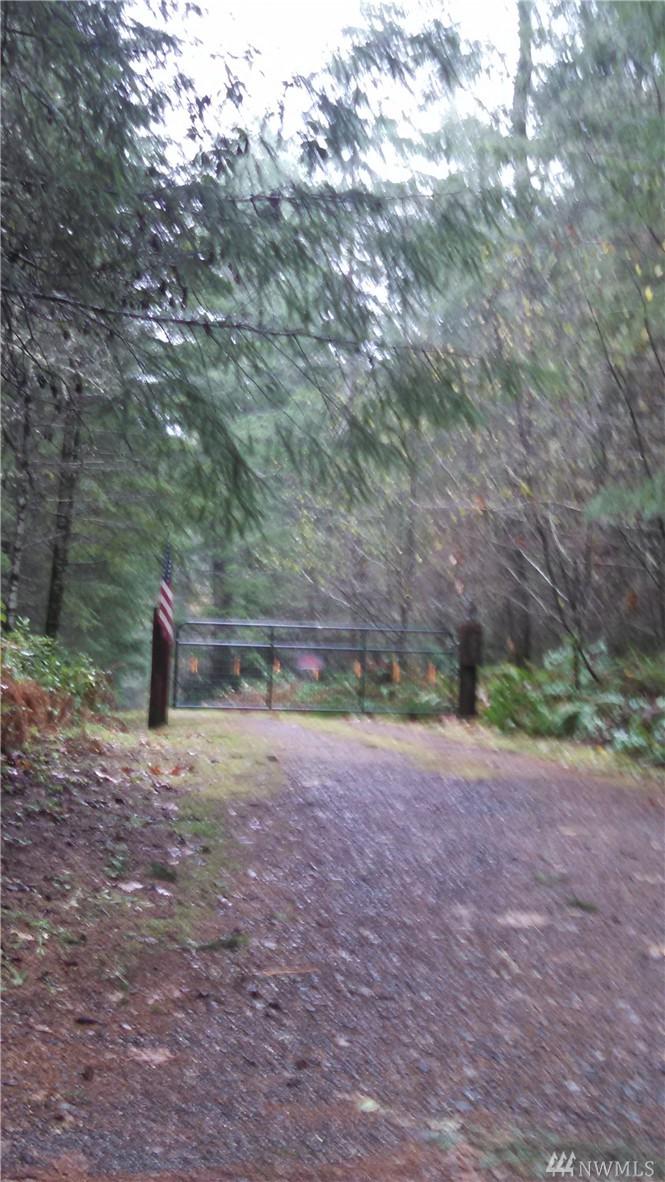 735 Burgundy Rd - Photo 1