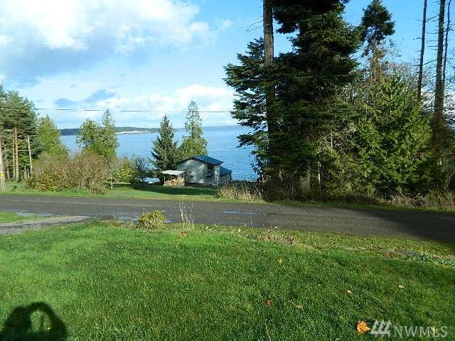 395 Bay Wy - Photo 1