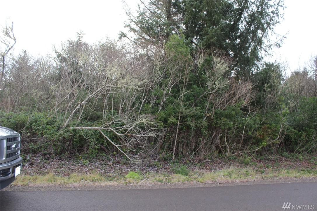 777 Island Cir - Photo 1