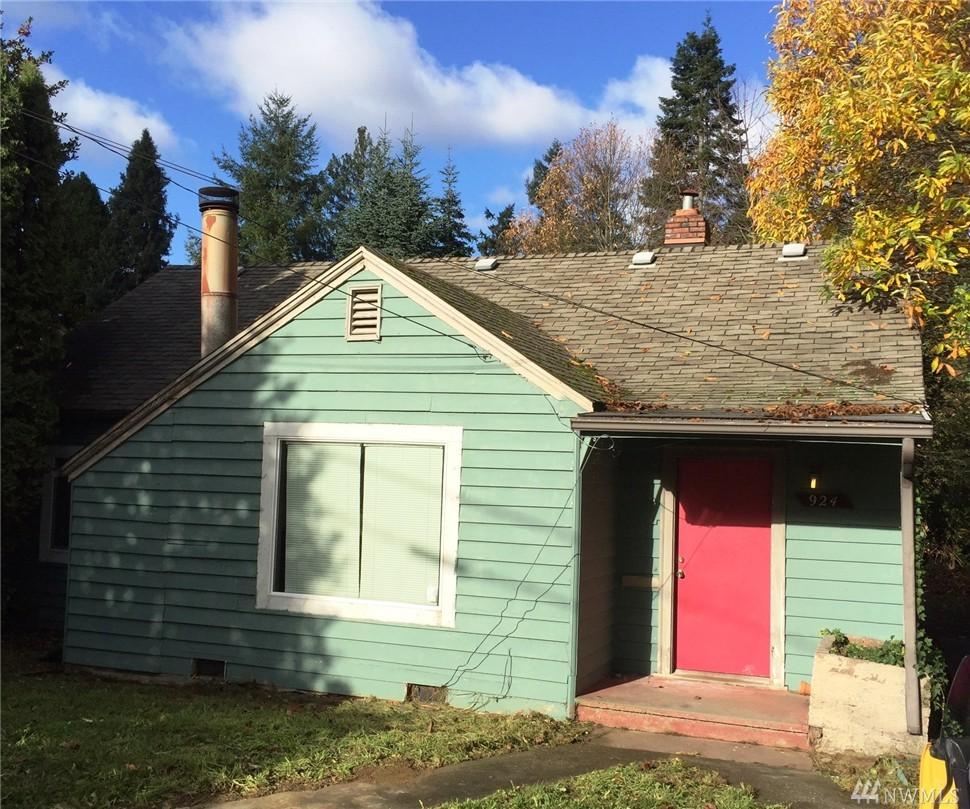 924 Carlyon Ave - Photo 1