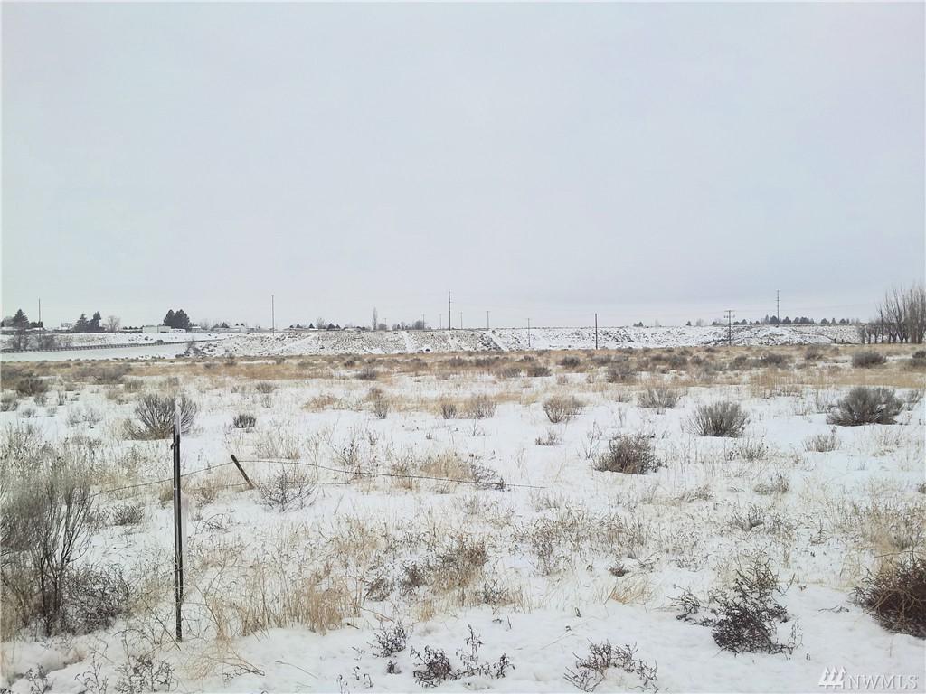 4490 Grape Dr - Photo 1