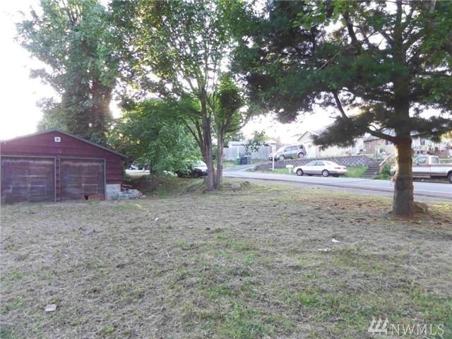 12805 78th Ave - Photo 1