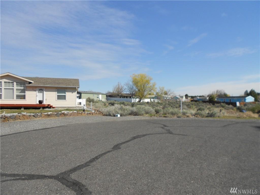508 Tyler Place - Photo 1