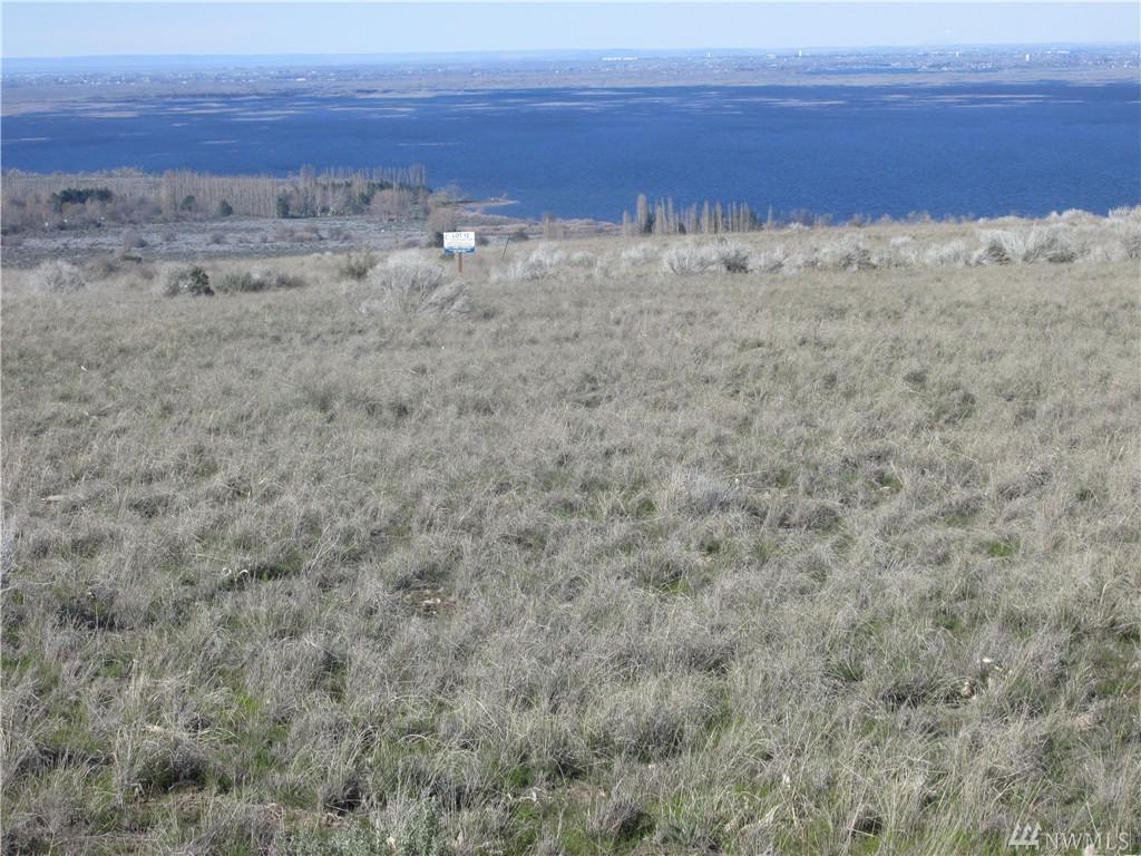 6827 Road 8.9 - Photo 1