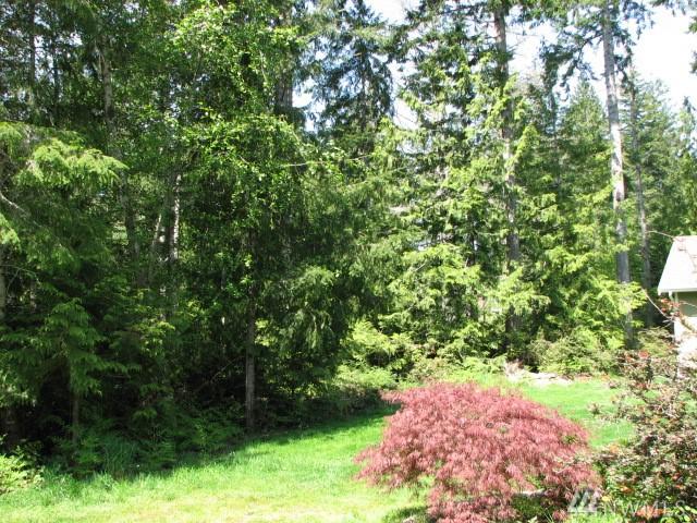701 Lakeshore Dr - Photo 1
