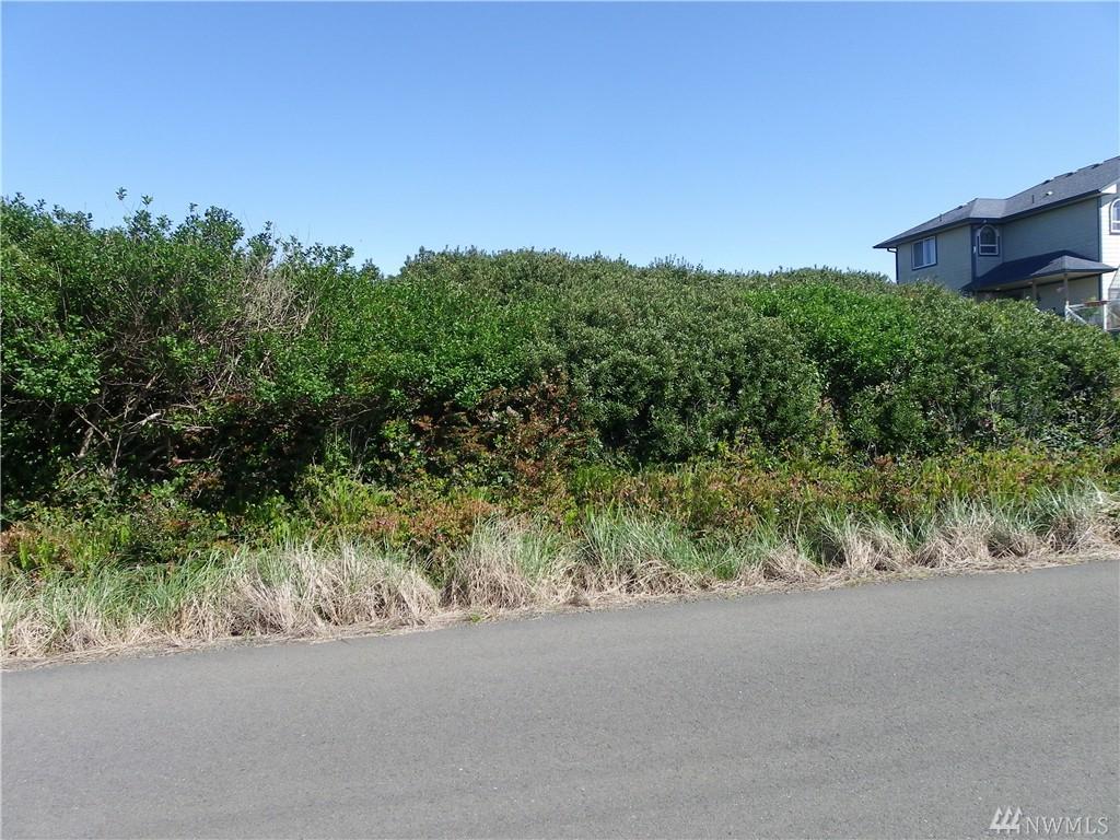 198 Sand Dune Ave - Photo 1
