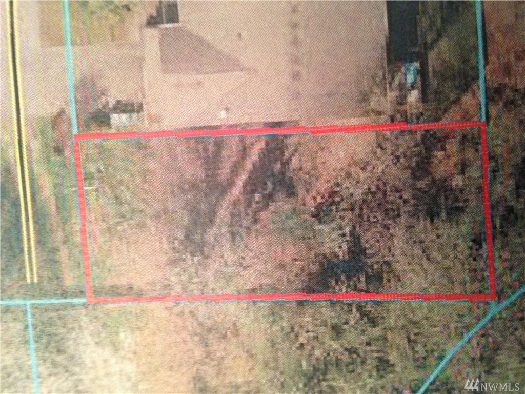 1 Lind Ave - Photo 1
