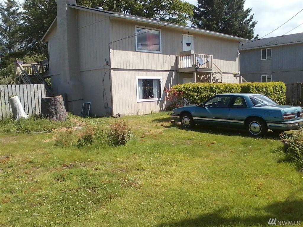 208 16th St - Photo 1
