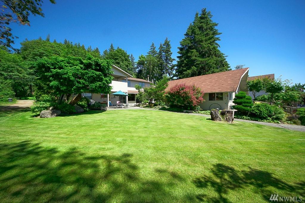 7021 North Shore Rd - Photo 1
