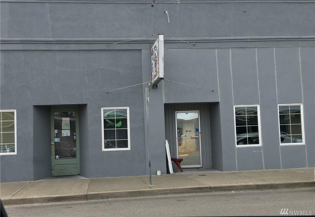 209 1st Ave - Photo 1