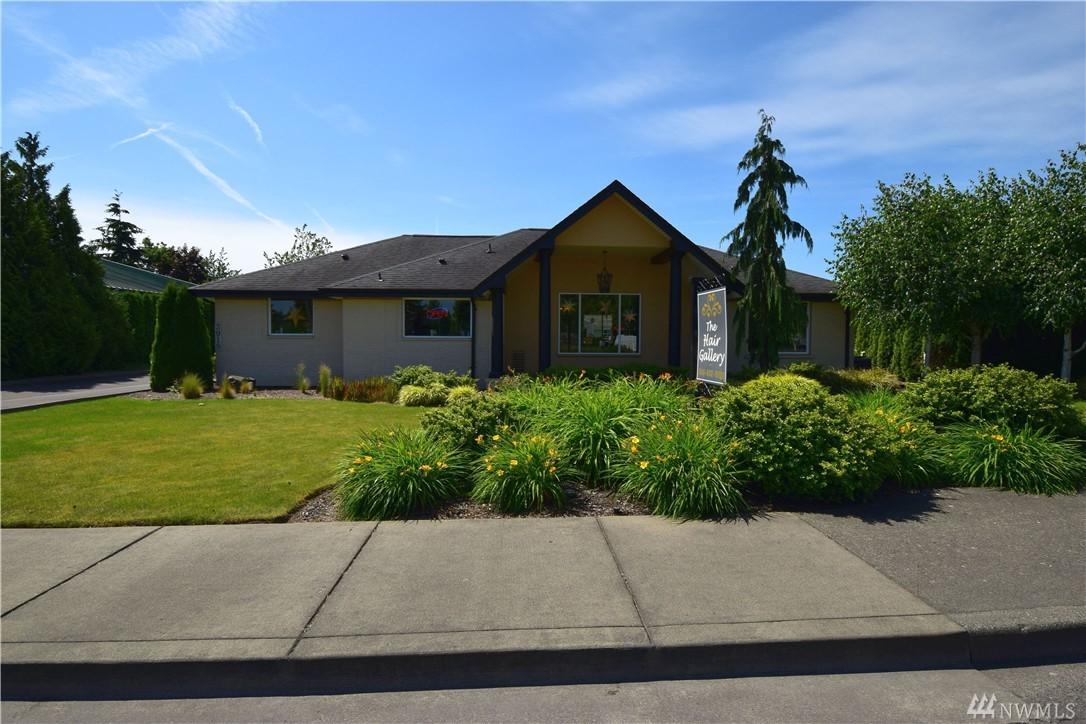 2918 Griffin Ave - Photo 1