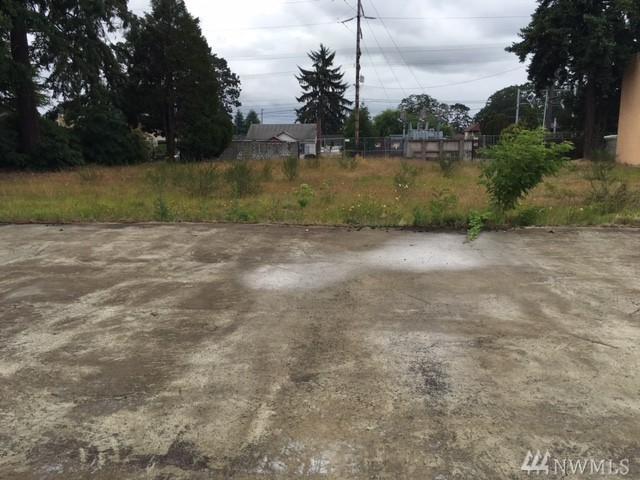 5915 Lake Grove St - Photo 1