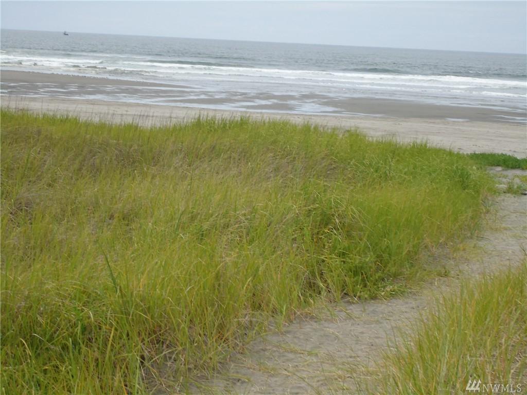 111 23rd St - Photo 1
