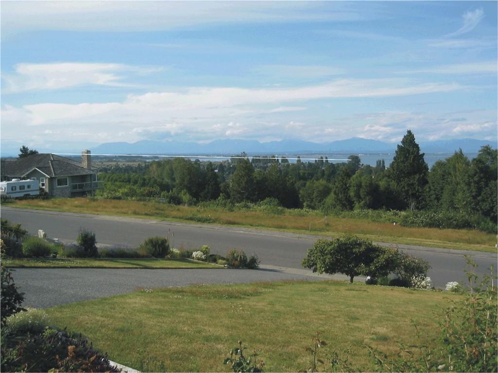 2122 Whalen Dr - Photo 1