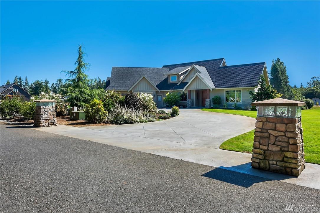 8054 Saddlebrook Dr - Photo 1