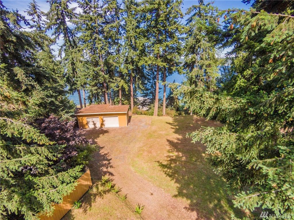 4463 Honeymoon Bay Rd - Photo 1