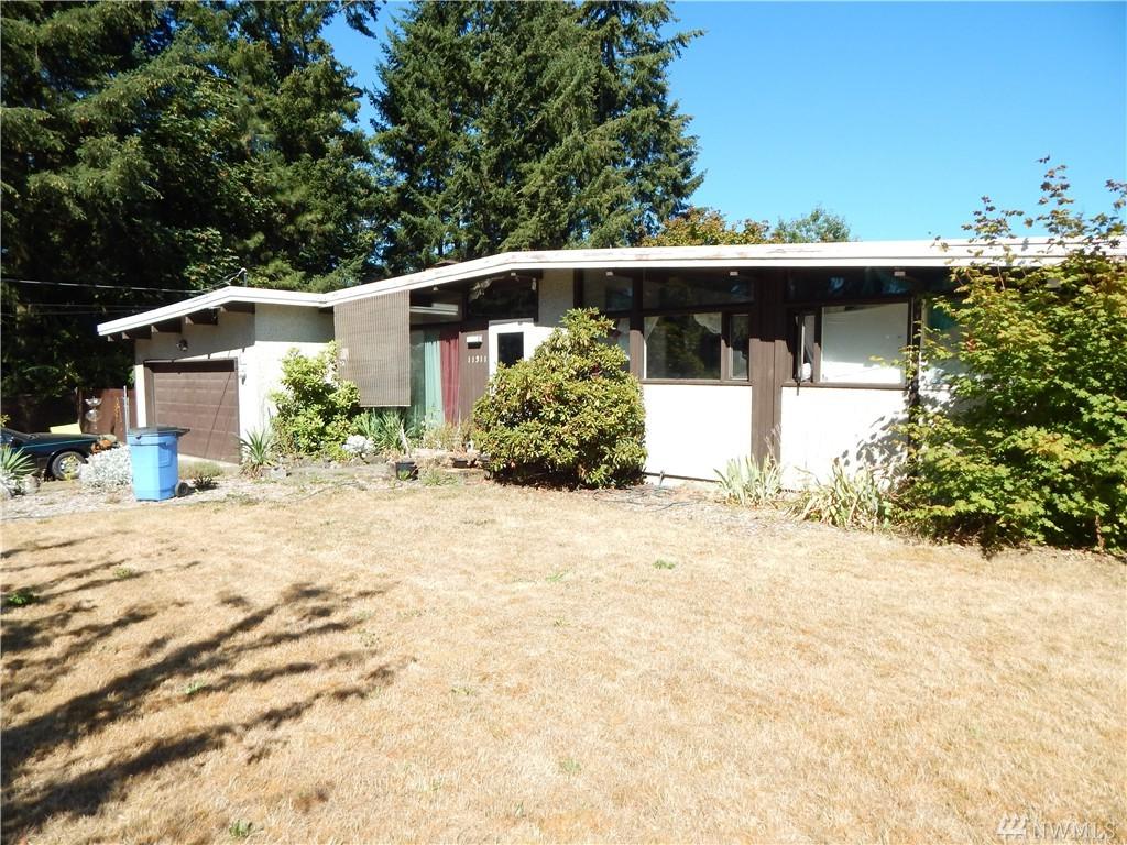 11311 92nd Ave - Photo 1
