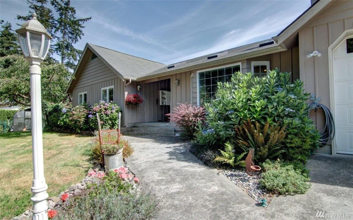 19506 Sandridge Rd - Photo 1