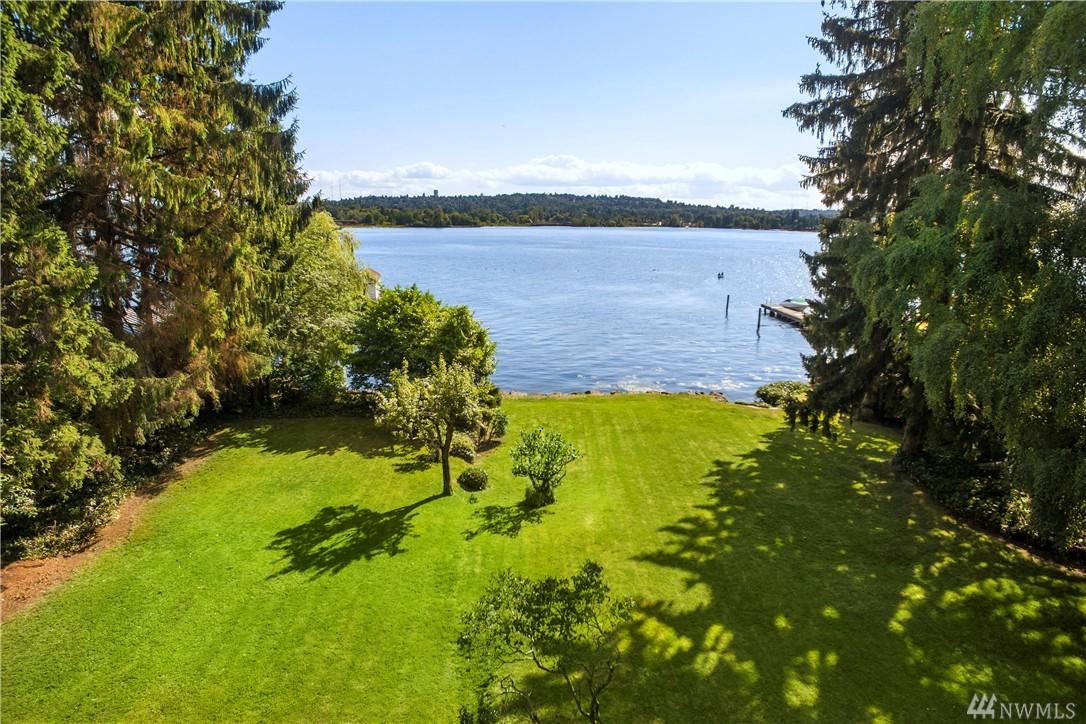 3627 42nd Ave - Photo 1
