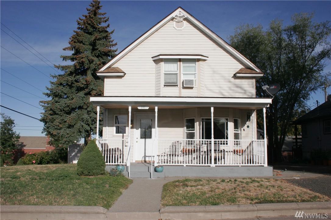 101 4th Ave - Photo 1