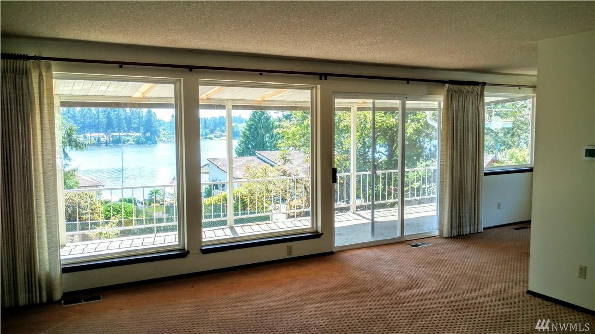 3727 Walthew Dr - Photo 1