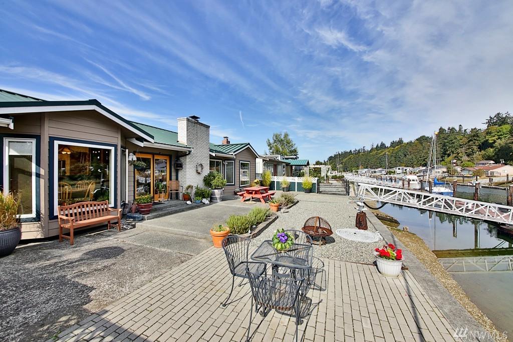 3703 Steelhead Dr - Photo 1