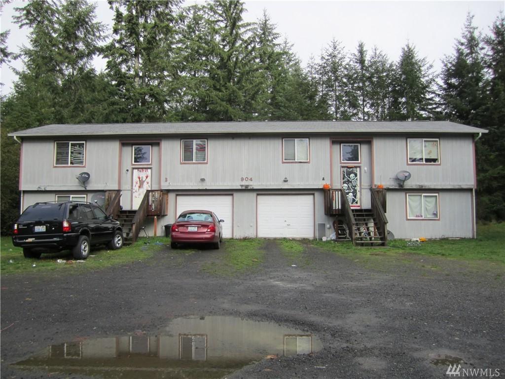 904 Phillips Lake Rd - Photo 1