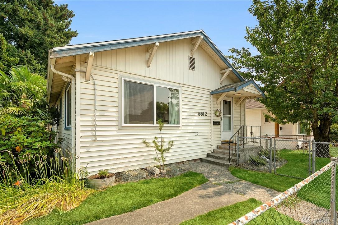 6612 Carleton Ave - Photo 1