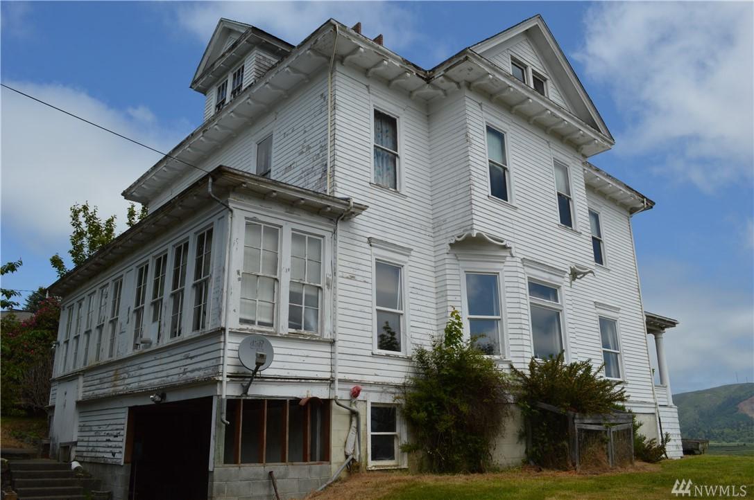1500 Water St - Photo 1