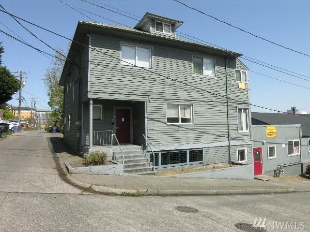 609 15th St - Photo 1