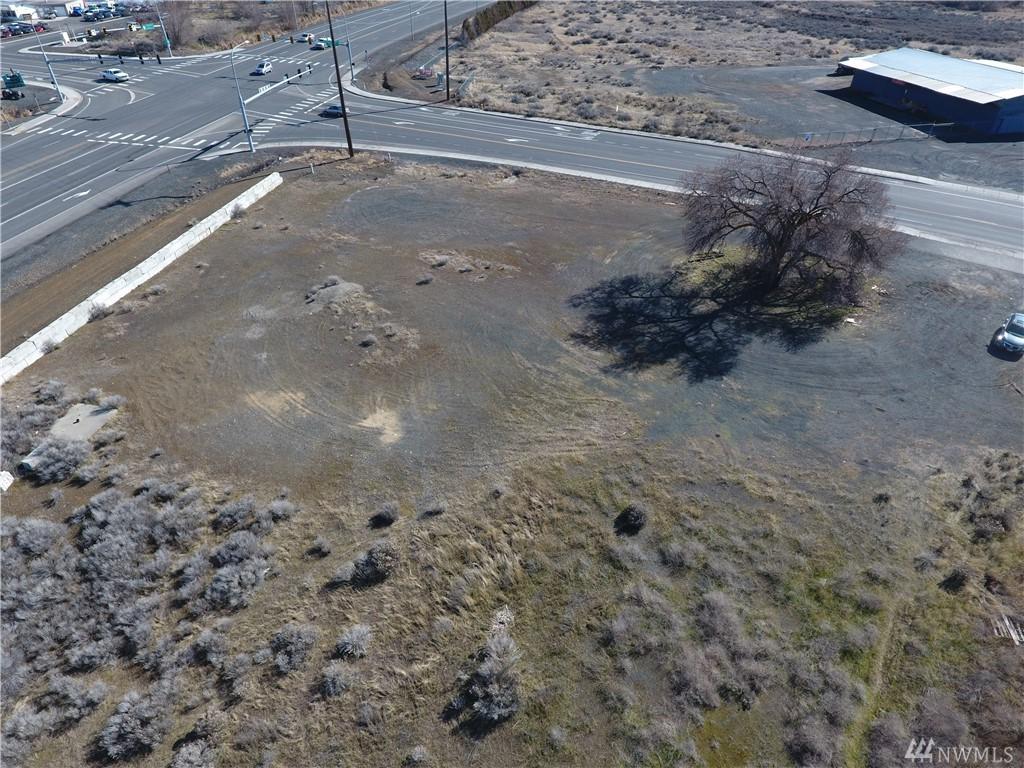 1050 Broadway Ave - Photo 1