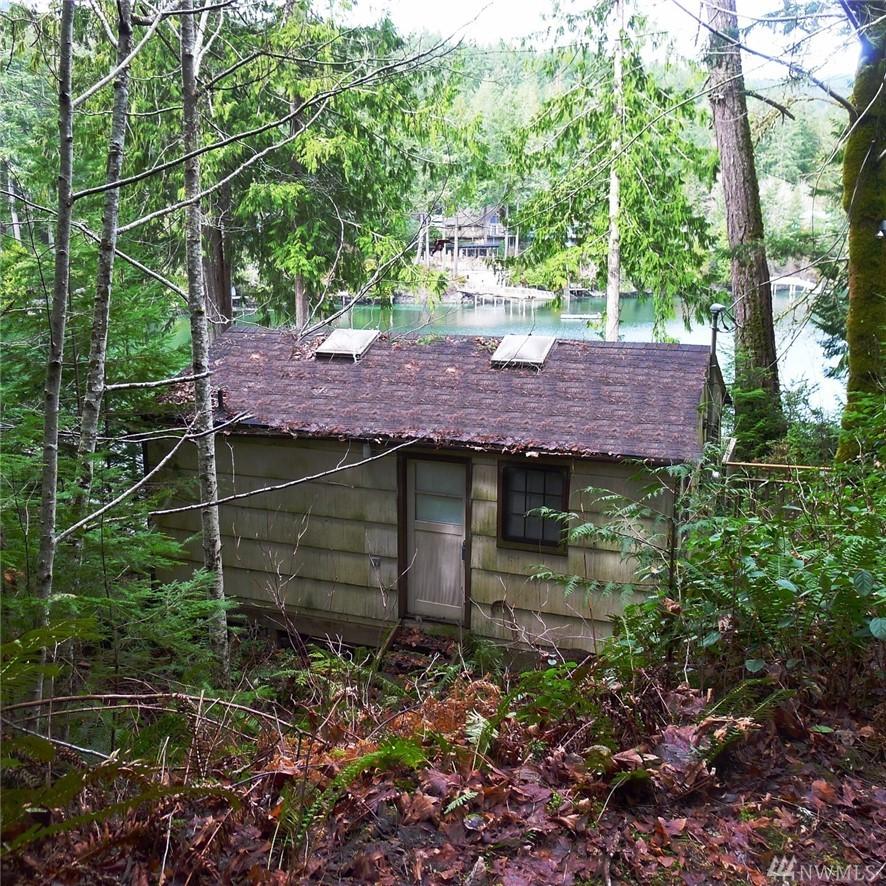 151 Webster Lane - Photo 1