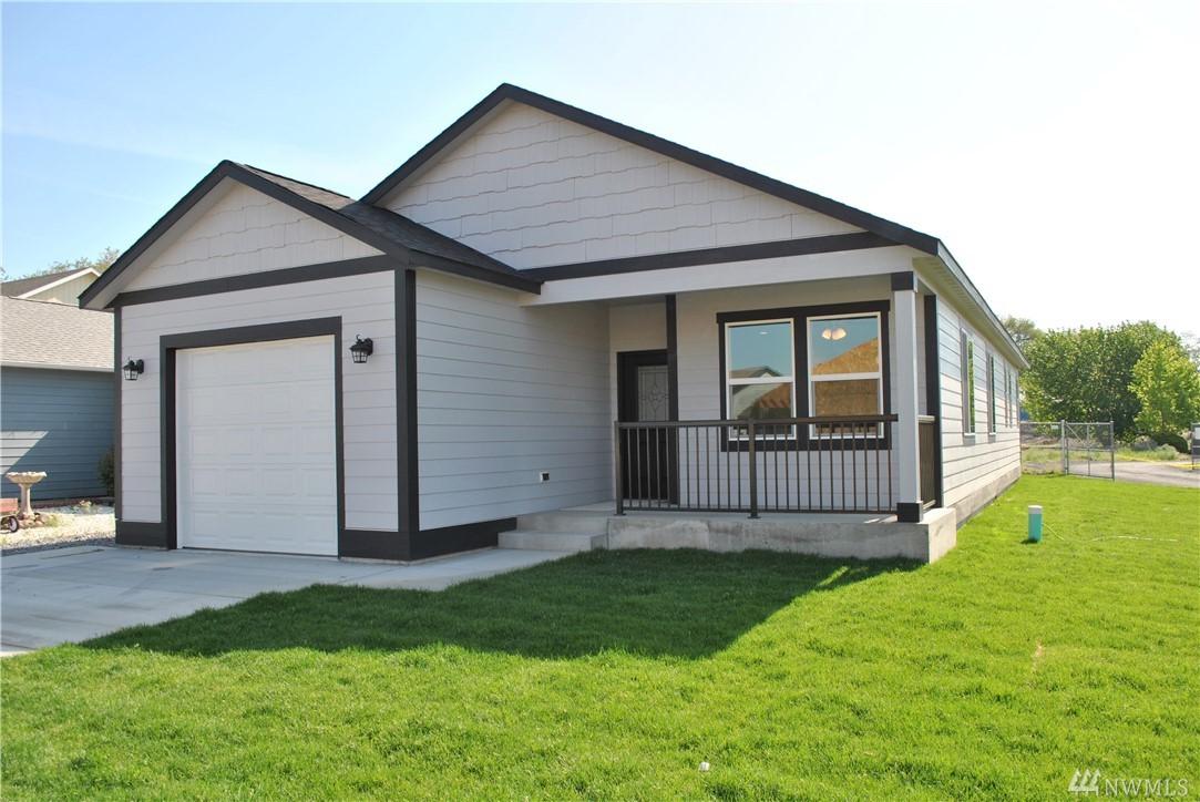 1300 Marina Dr - Photo 1