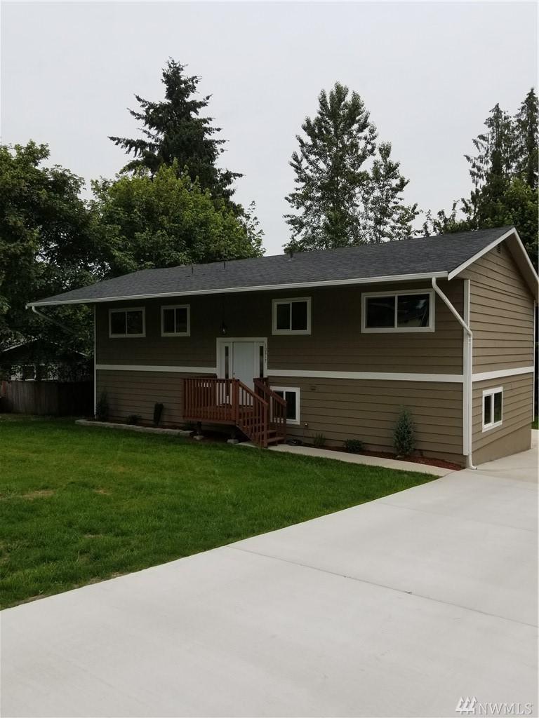 10217 75th Ave - Photo 1