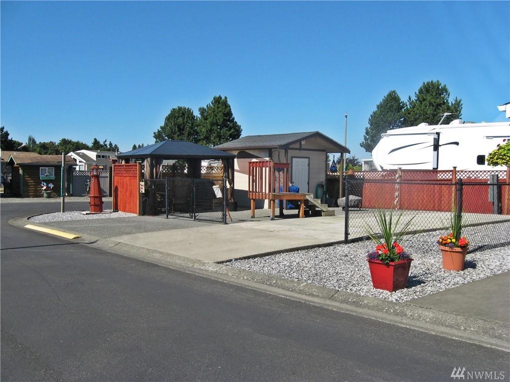 4751 Birch Bay Lynden Rd - Photo 1
