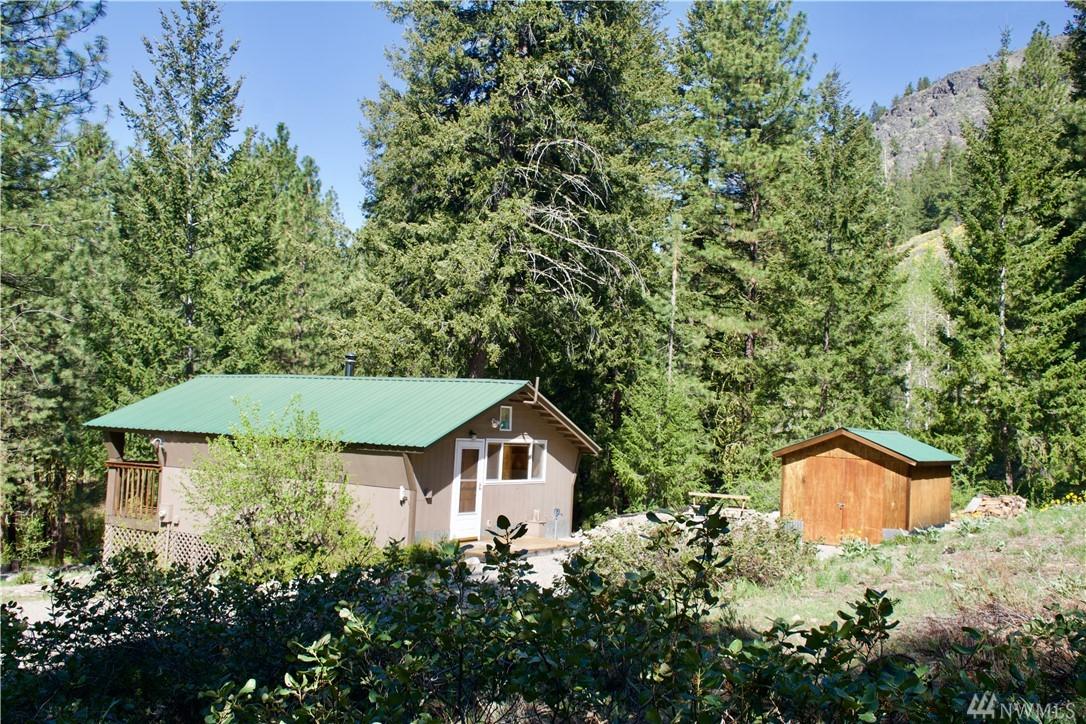 33 Eagles Nest Rd - Photo 1