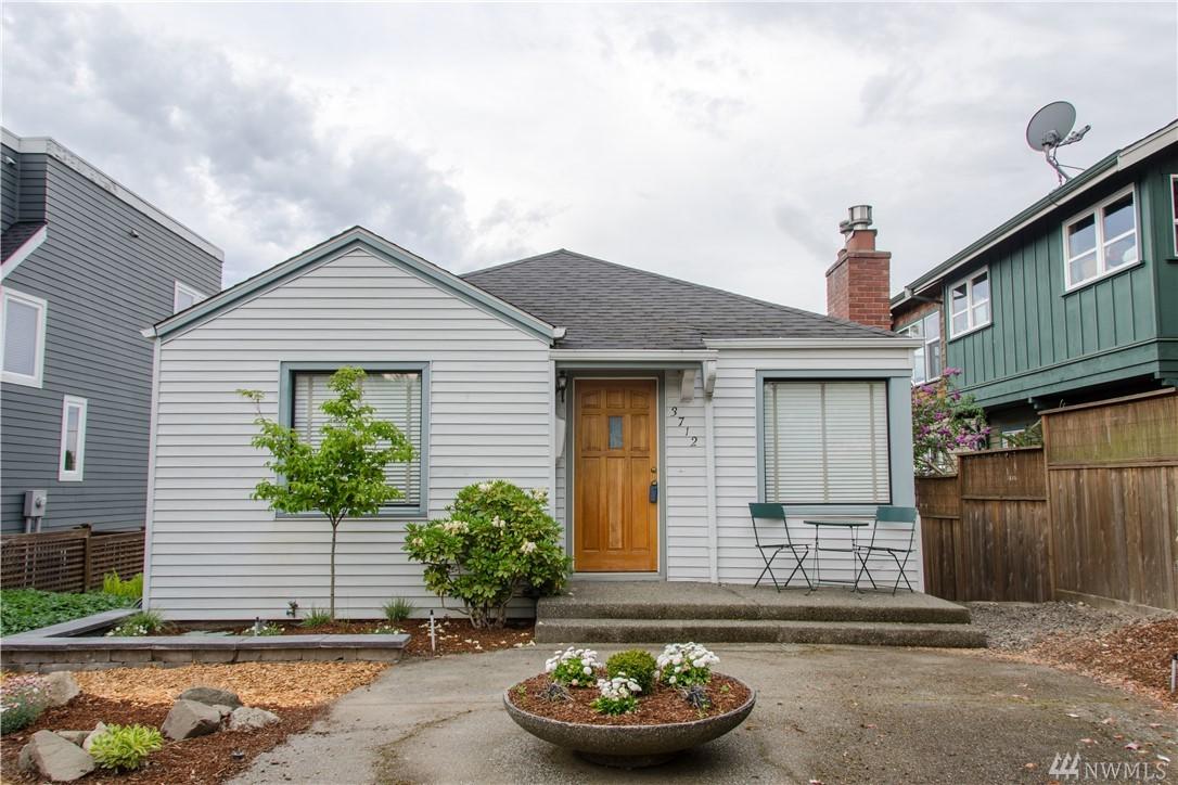 3712 35th Ave - Photo 1