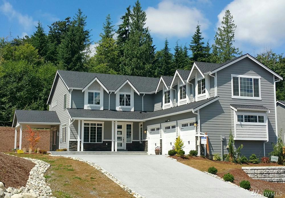 5517 159th Ave - Photo 1