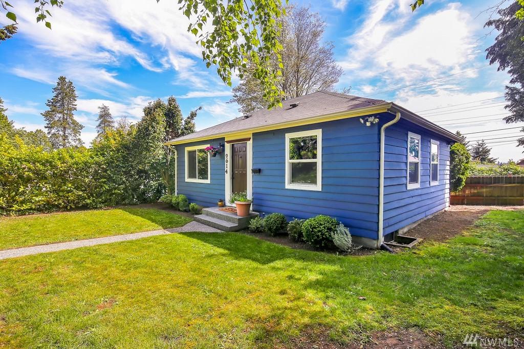 9614 34th Ave - Photo 1