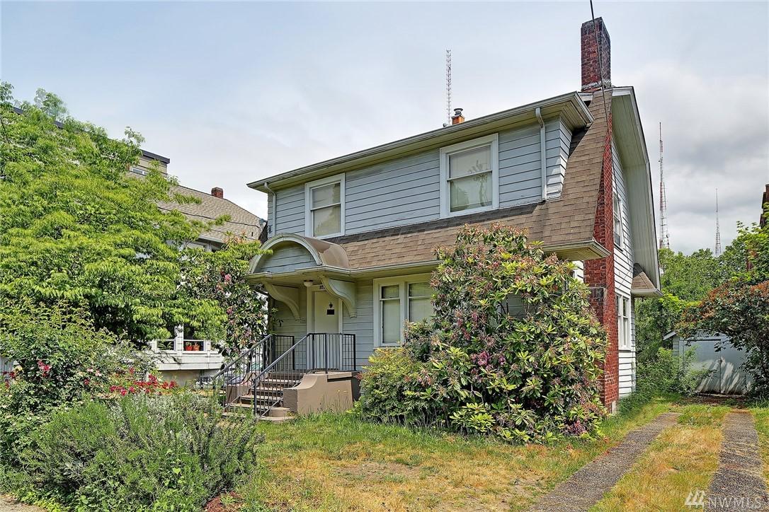 1406 3rd Ave - Photo 1